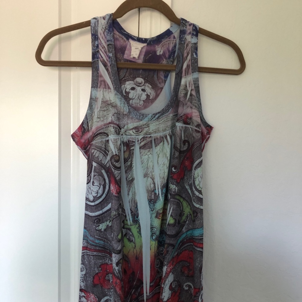 Sleeveless top.  Blue multi